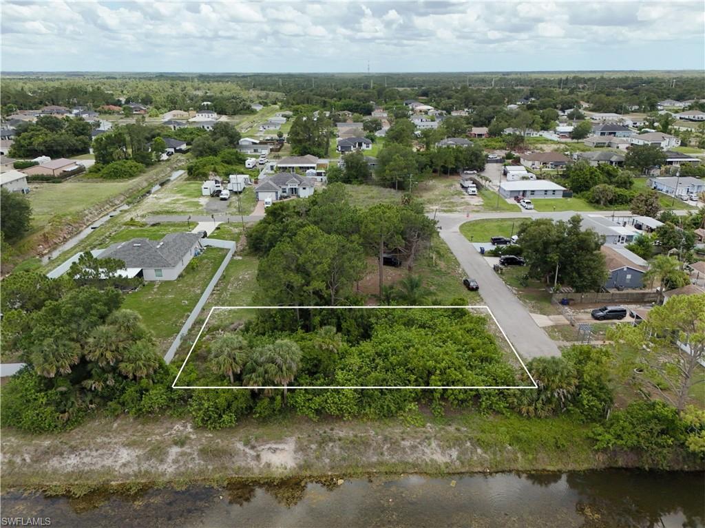 LEHIGH ACRES - Land