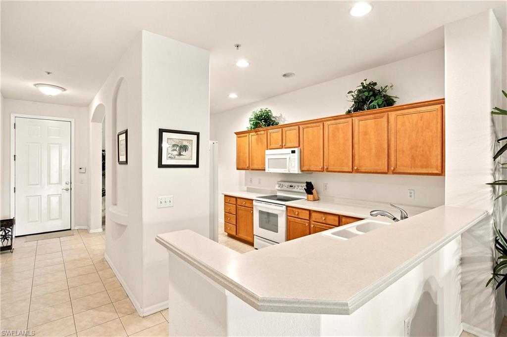 LAKE BARRINGTON - Residential