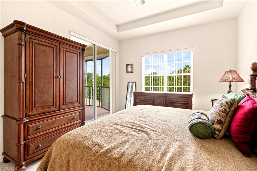 LAKE BARRINGTON - Residential