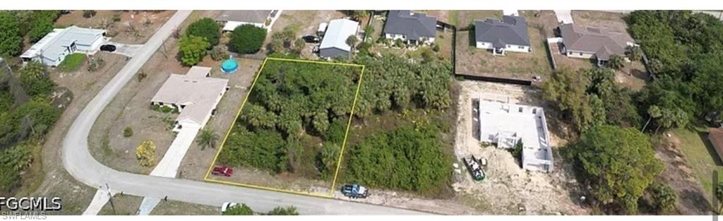 LEHIGH ACRES - Land