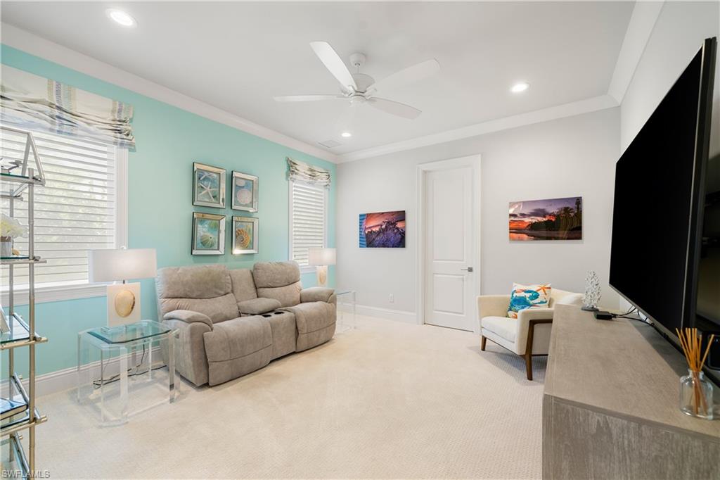 QUAIL WEST - Residential