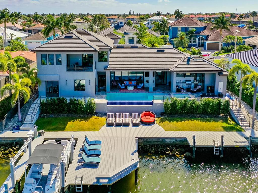 MARCO ISLAND - Residential
