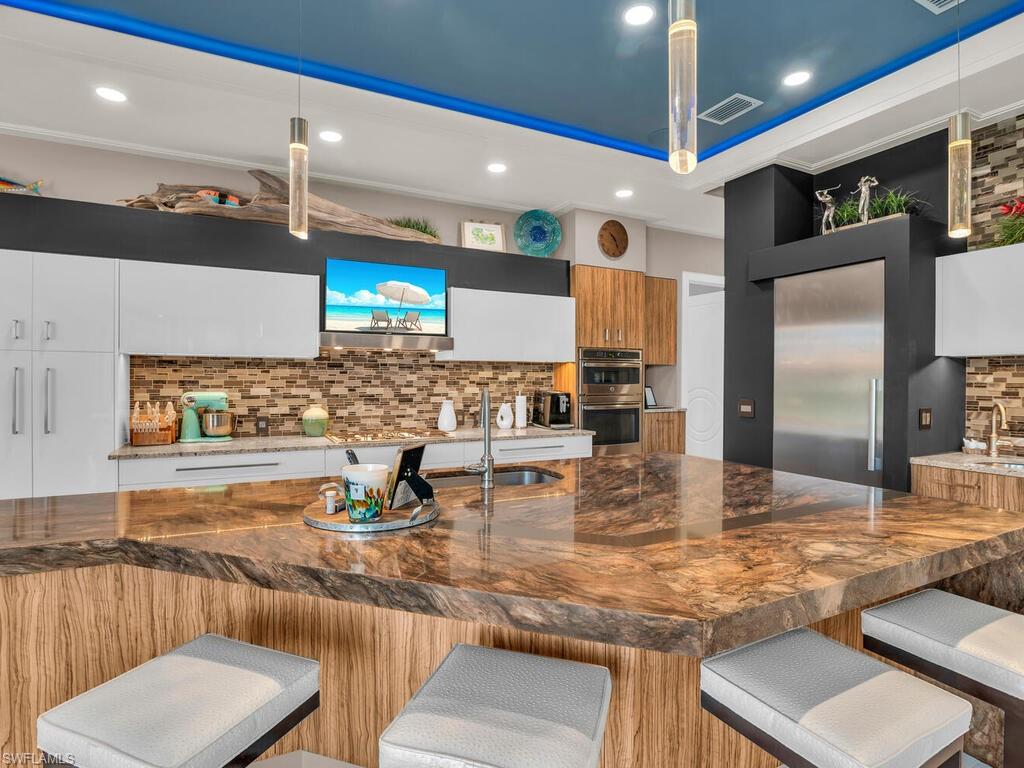 MARCO ISLAND - Residential