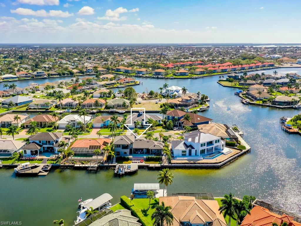 MARCO ISLAND - Residential