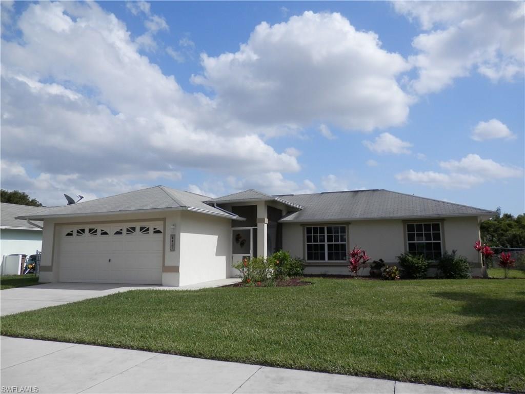 VARSITY LAKES - Residential