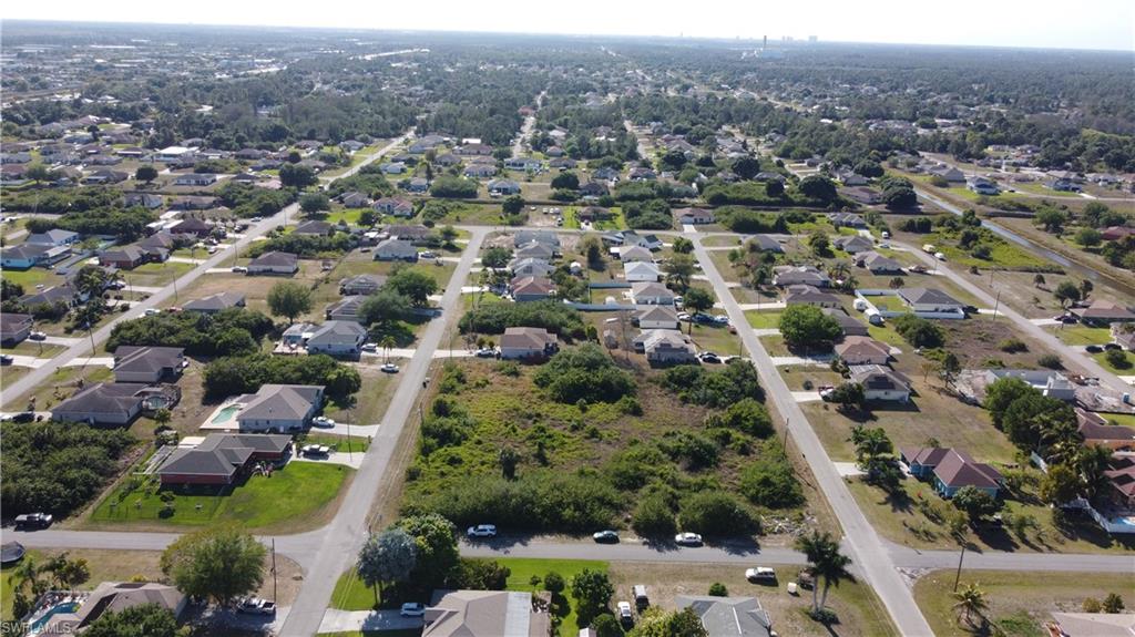 LEHIGH ACRES - Land