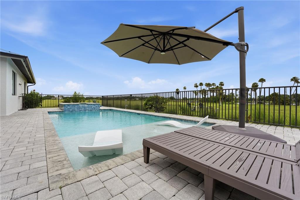 CALOOSA PRESERVE - Residential