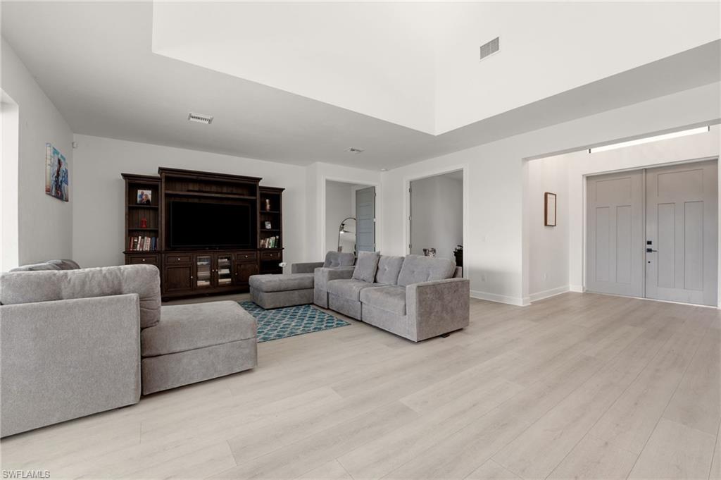 CALOOSA PRESERVE - Residential