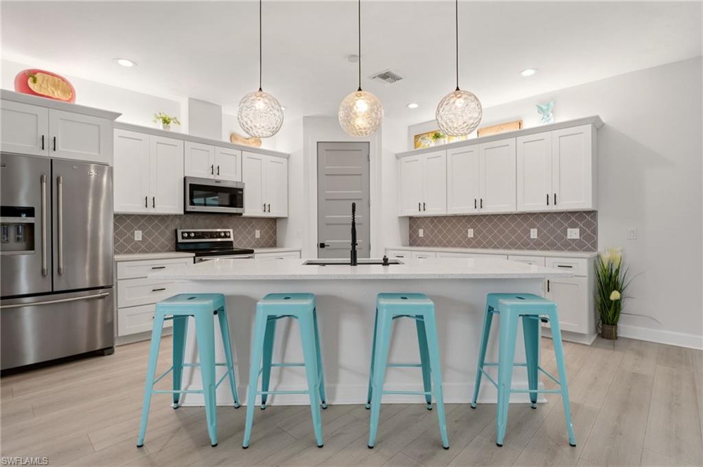CALOOSA PRESERVE - Residential