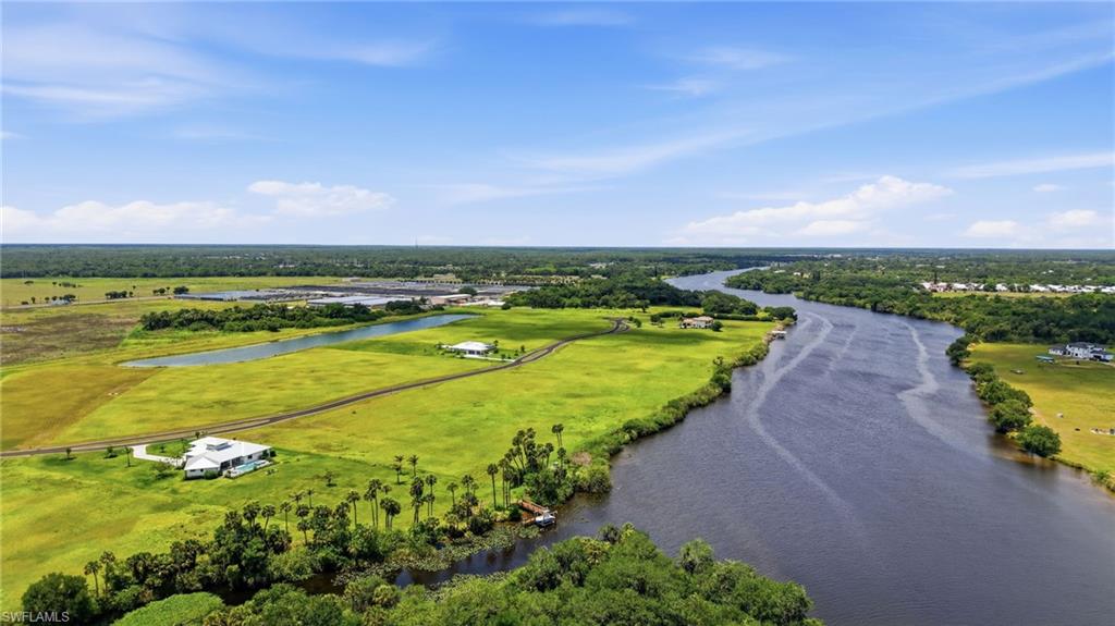 CALOOSA PRESERVE - Residential