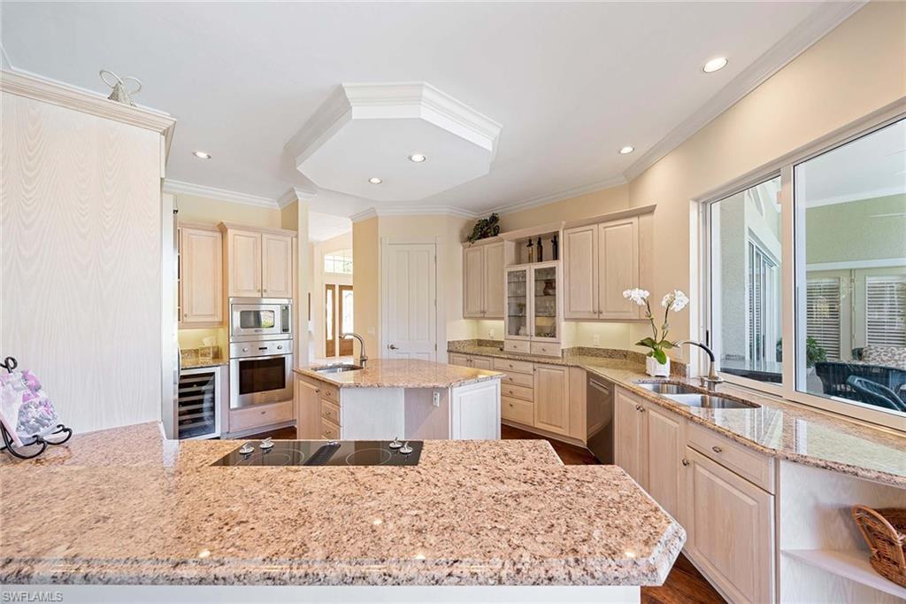 GREY OAKS - Residential