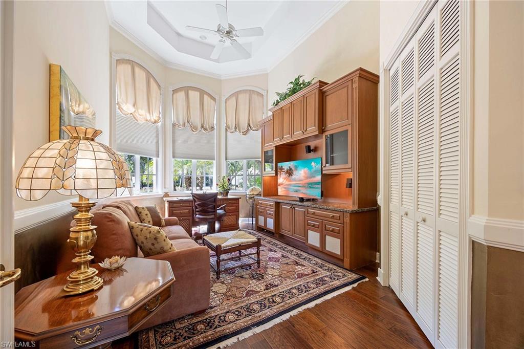 GREY OAKS - Residential
