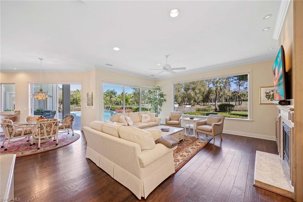 GREY OAKS - Residential