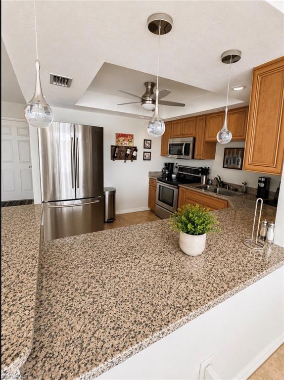 VIKING CONDO - Residential