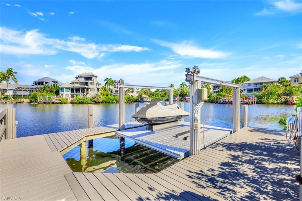 BAYFRONT GARDENS - Residential