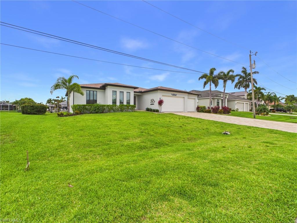 CAPE CORAL - Residential