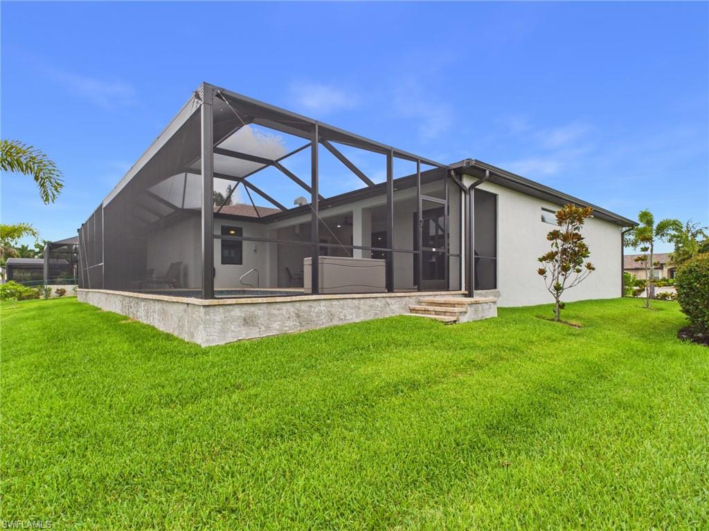 CAPE CORAL - Residential