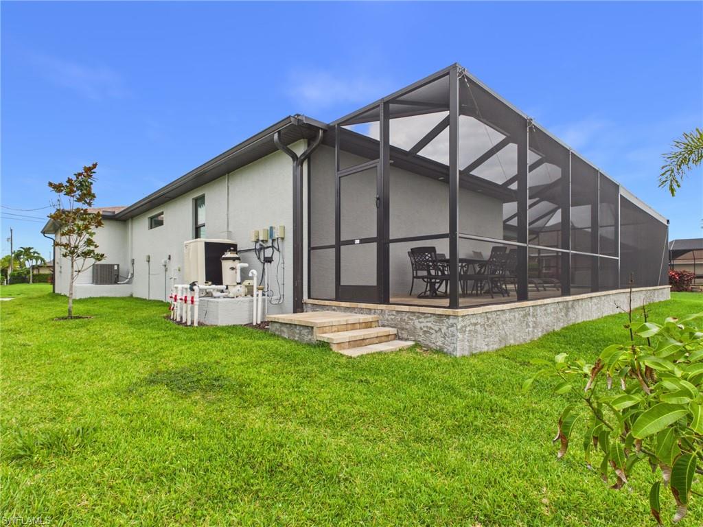 CAPE CORAL - Residential