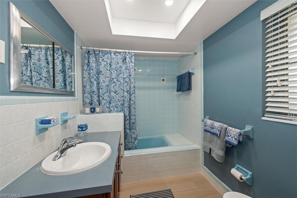 TANGLEWOOD - Residential