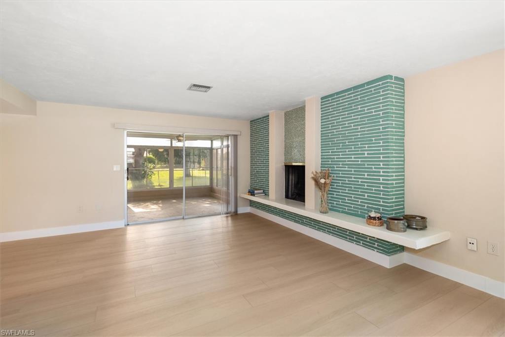 TANGLEWOOD - Residential