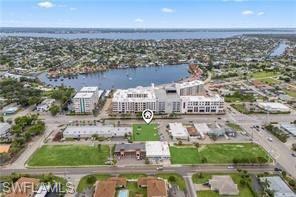 CAPE CORAL - Land