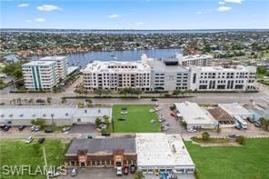CAPE CORAL - Land