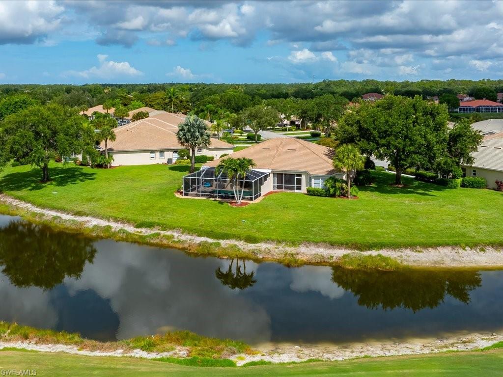 COLONIAL LINKS - Residential
