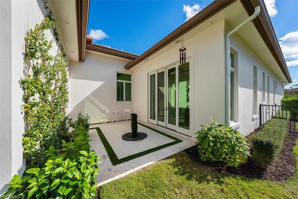 QUAIL WEST - Residential