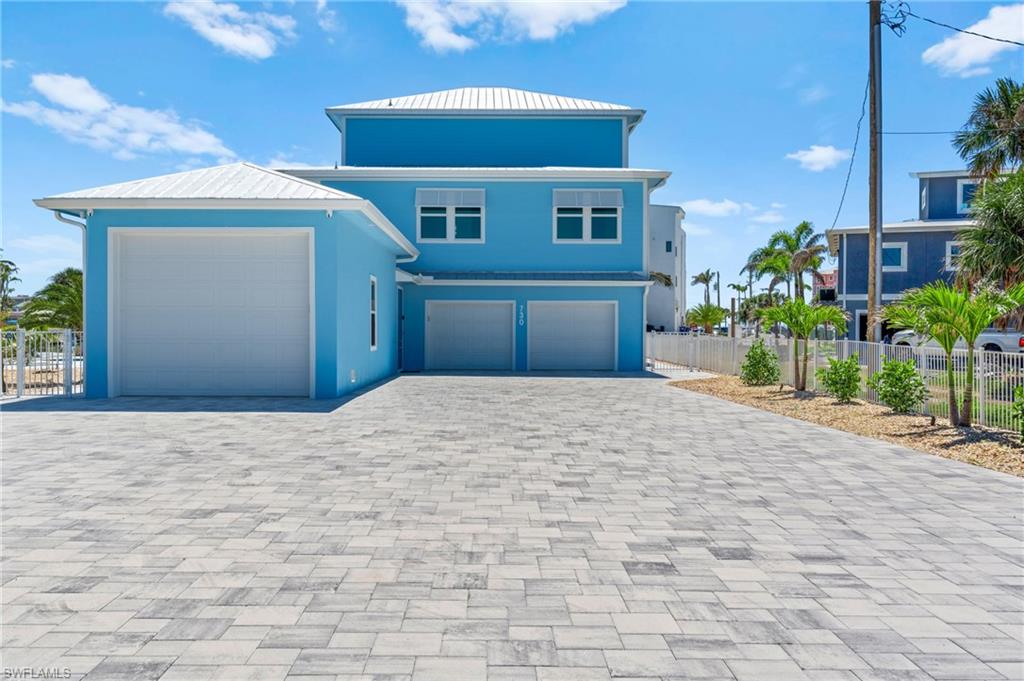 ISLAND SHORES - Residential