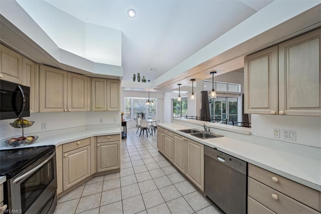 PRESERVE IN BONITA - Residential