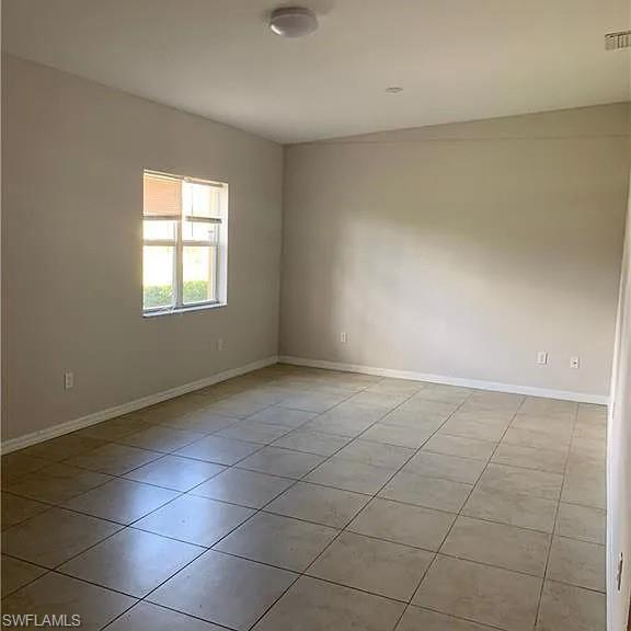 SAN CARLOS PARK - Residential Income