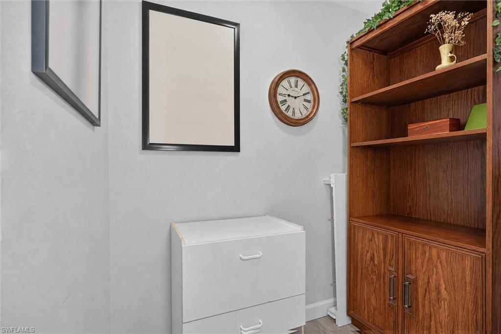 SEVEN LAKES - Residential