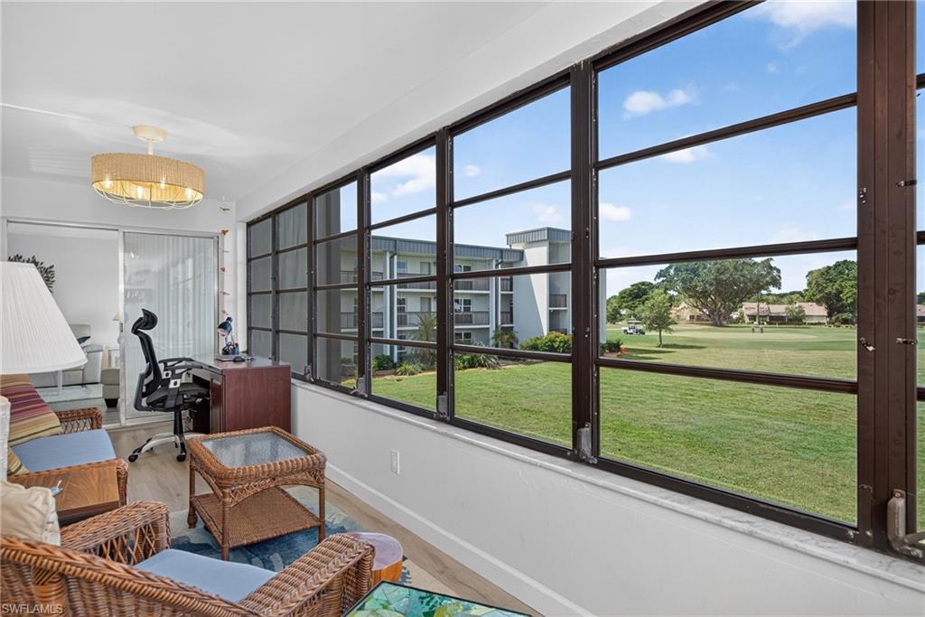 SEVEN LAKES - Residential