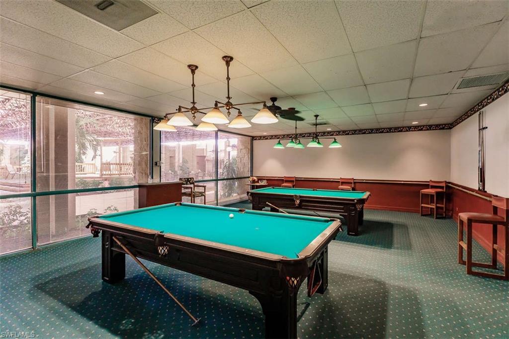 SEVEN LAKES - Residential