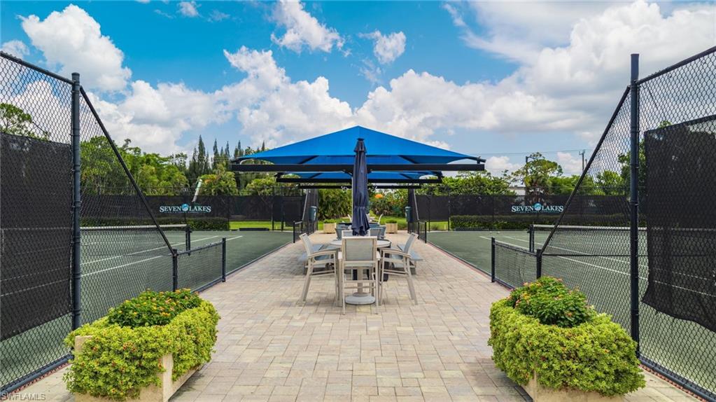 SEVEN LAKES - Residential