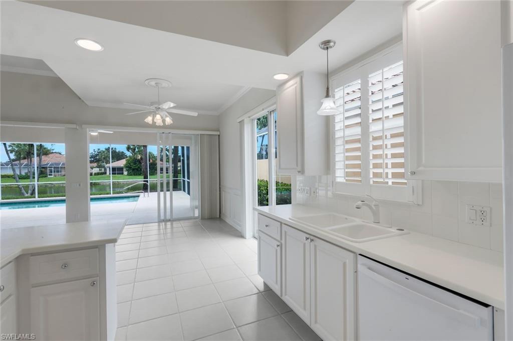 ISLAND WALK - Residential