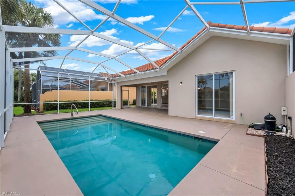 ISLAND WALK - Residential