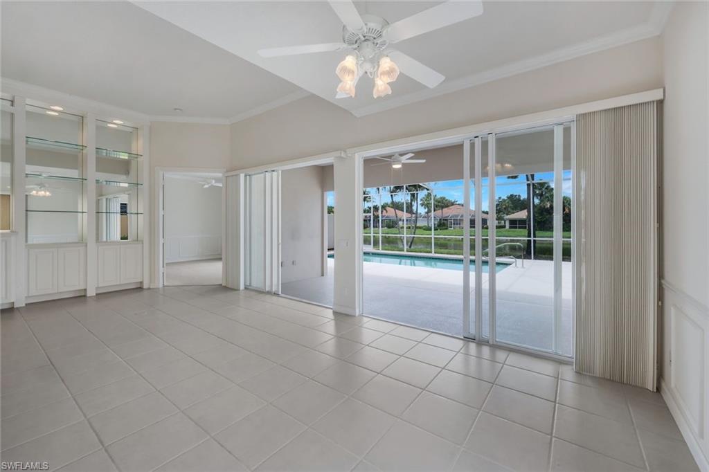 ISLAND WALK - Residential