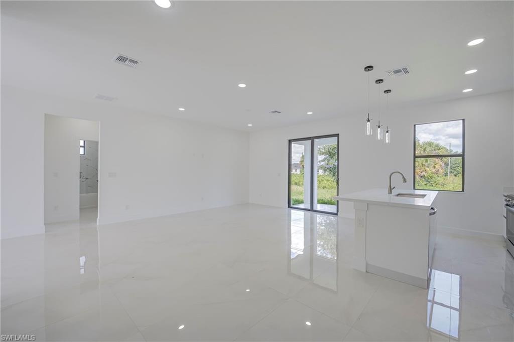 LEHIGH ACRES - Residential Lease