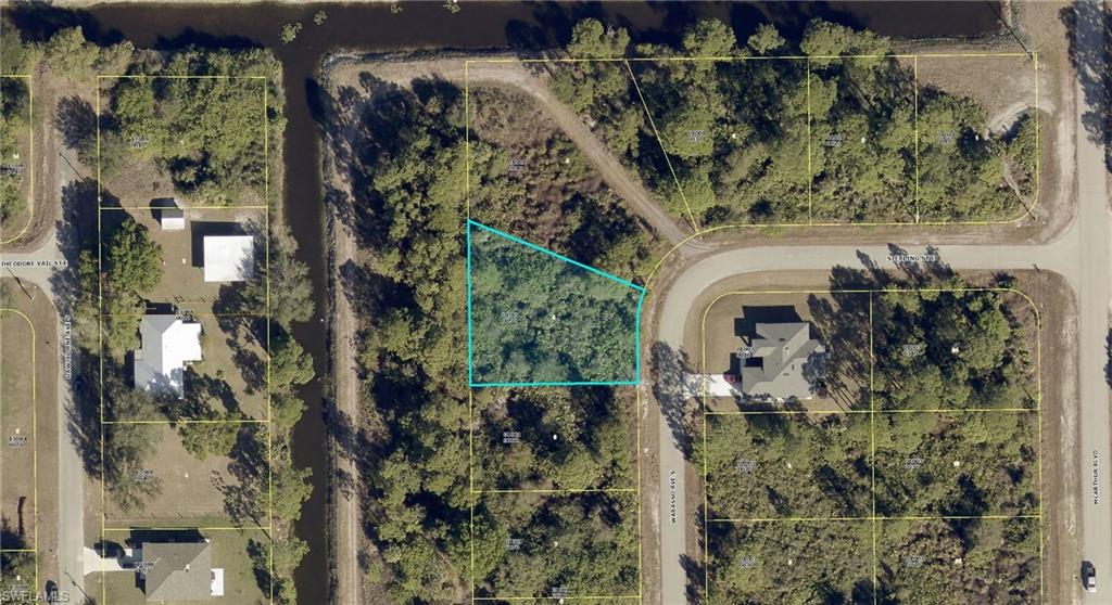 LEHIGH ACRES - Land