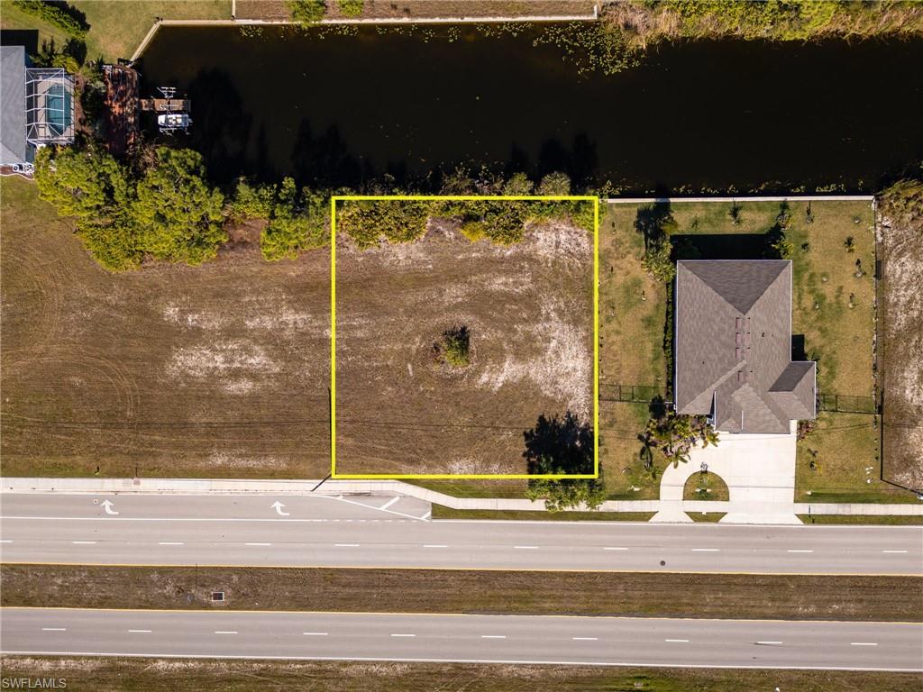 CAPE CORAL - Land