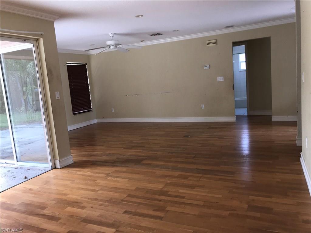 LOGAN WOODS - Residential