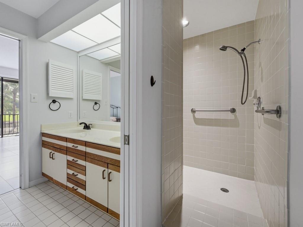 EAGLE CREEK - Residential