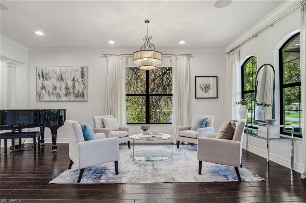 RIVERSTONE - Residential