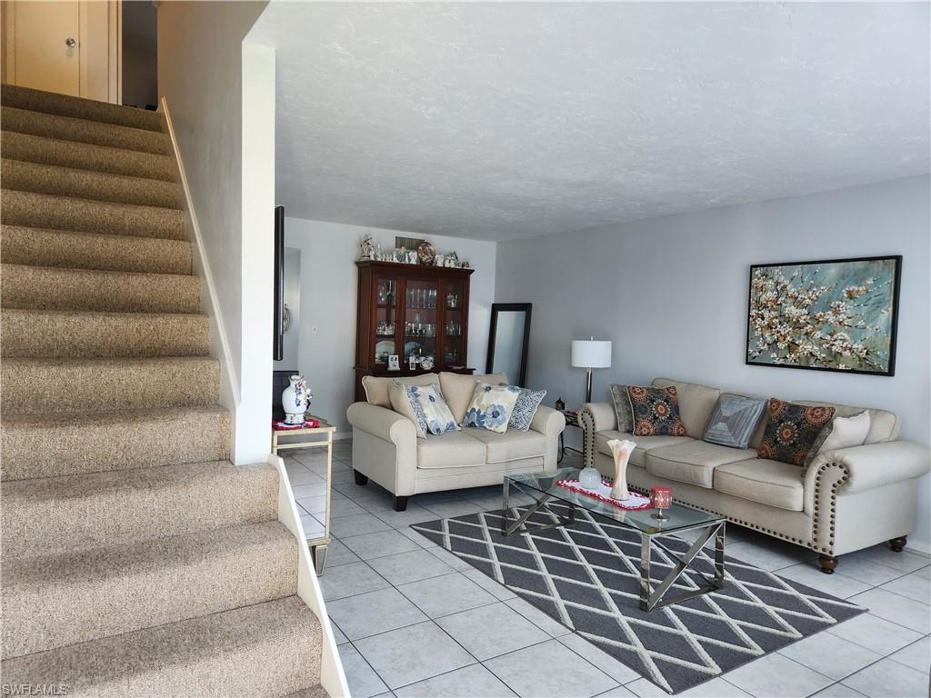 PALM CREST VILLAS - Residential