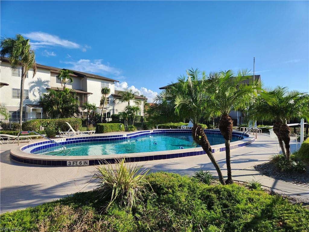 PALM CREST VILLAS - Residential