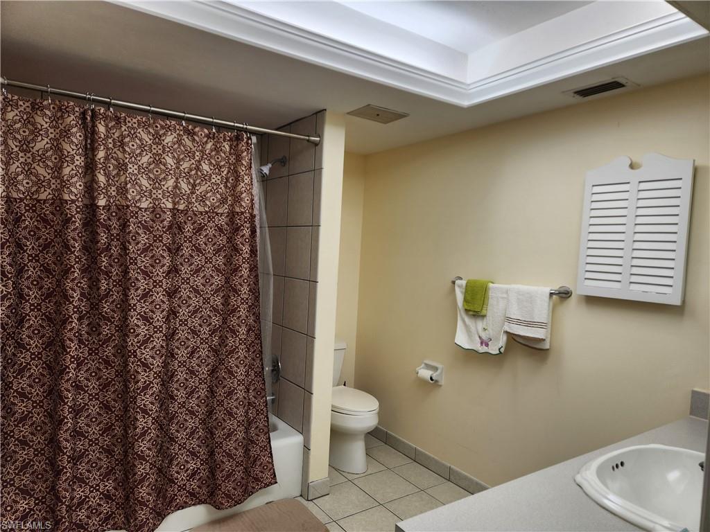 PALM CREST VILLAS - Residential
