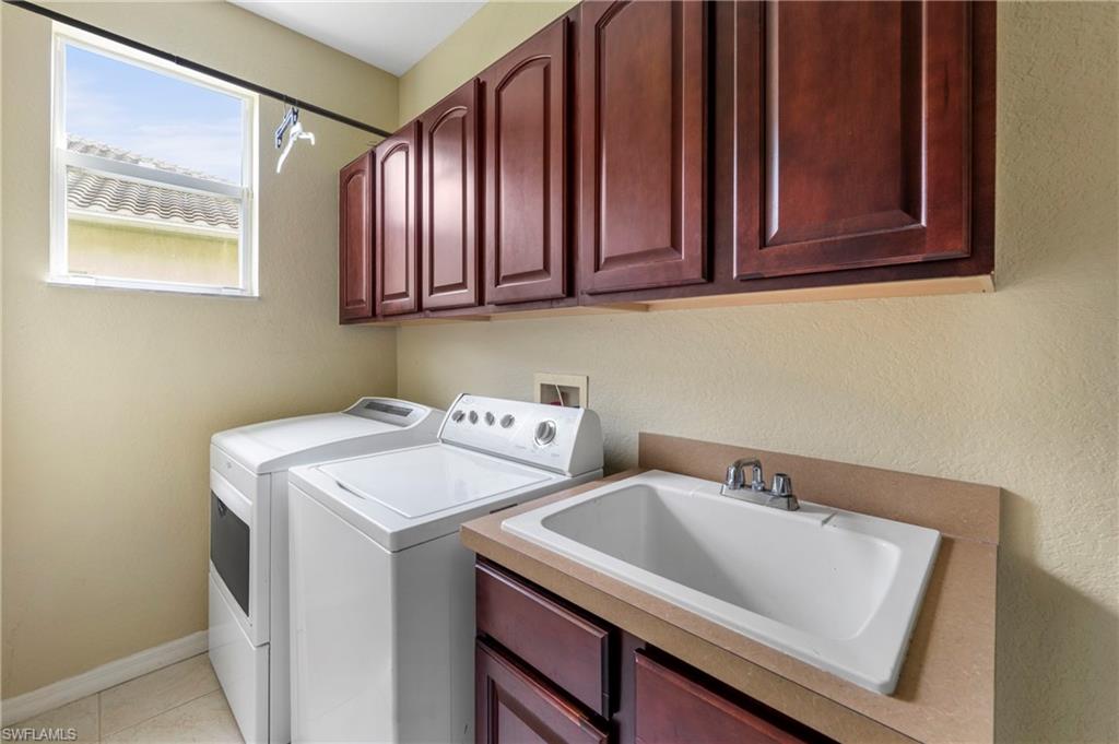VALENCIA COUNTRY CLUB - Residential