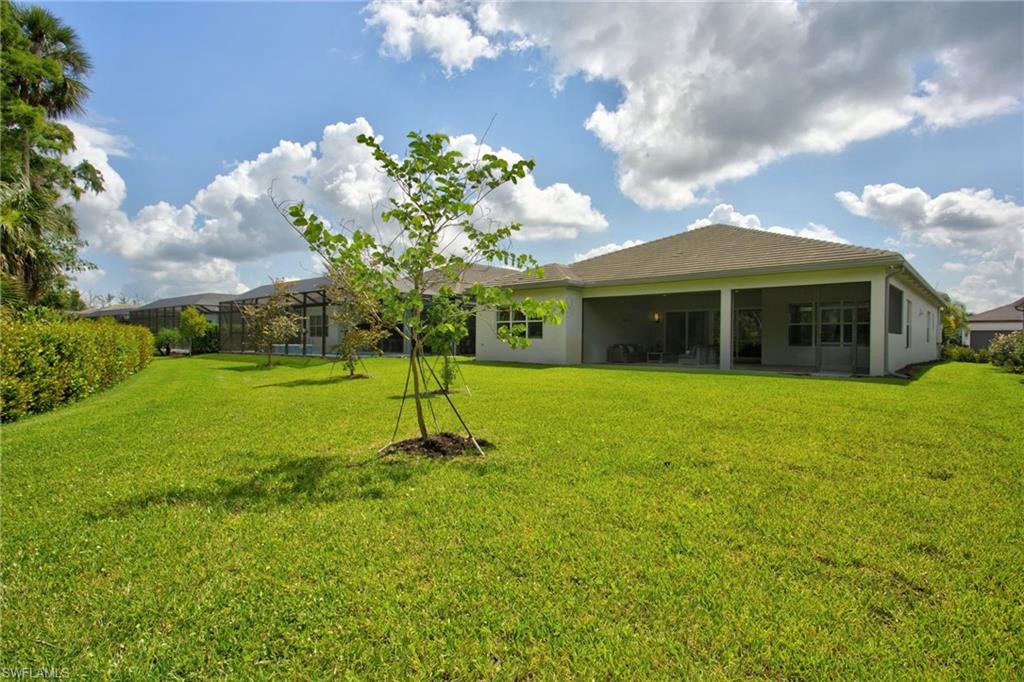 VALENCIA TRAILS - Residential
