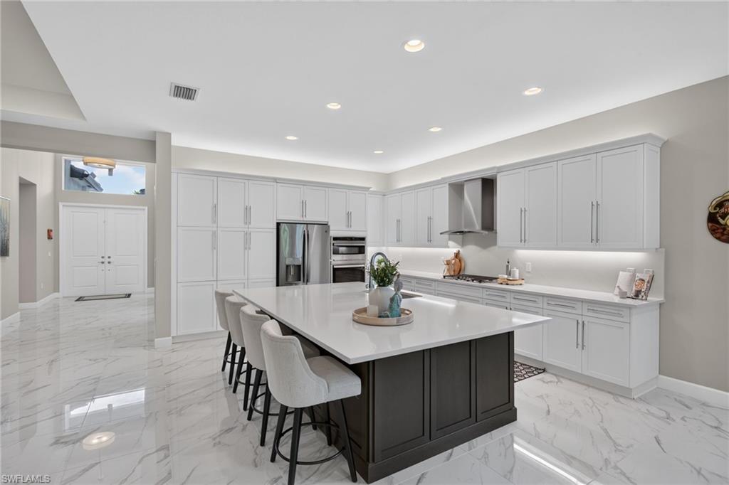 VALENCIA TRAILS - Residential
